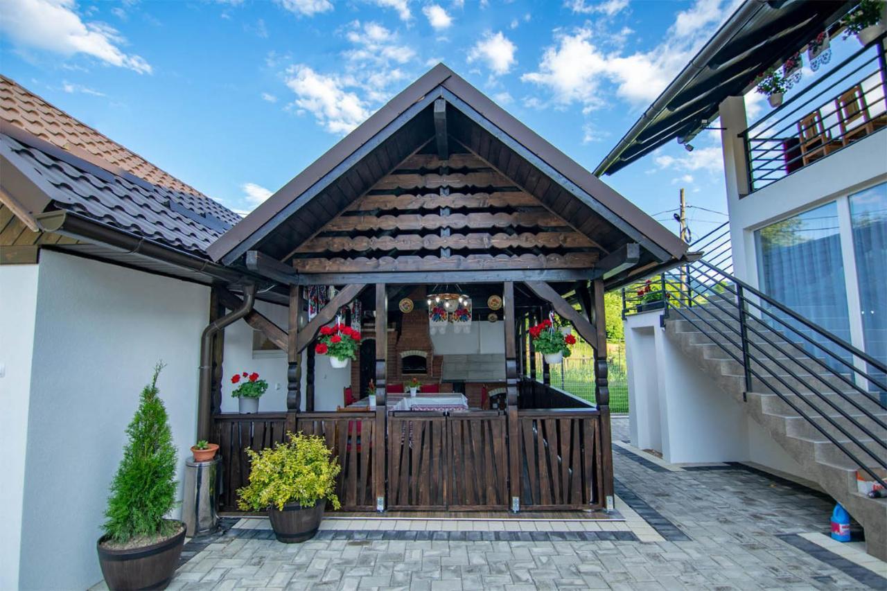 Hotel Perla Blanca Moisei Zewnętrze zdjęcie